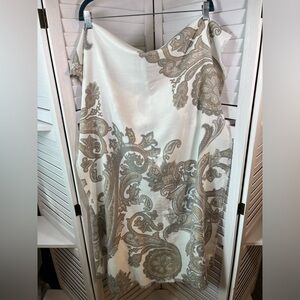 NEW DRESS BARN  SCARF